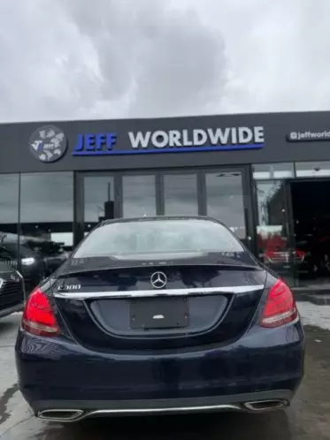Mercedes-Benz C 300