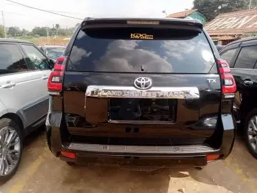 Toyota Landcruiser Prado
