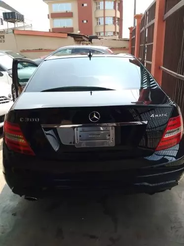 Mercedes-Benz C 300