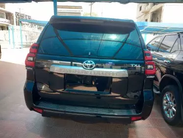 Toyota Land Cruiser Prado TX L