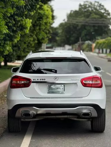 Mercedes-Benz GLA 250