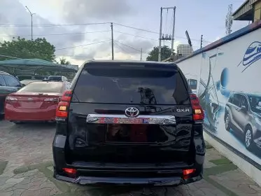 Toyota Landcruiser Prado