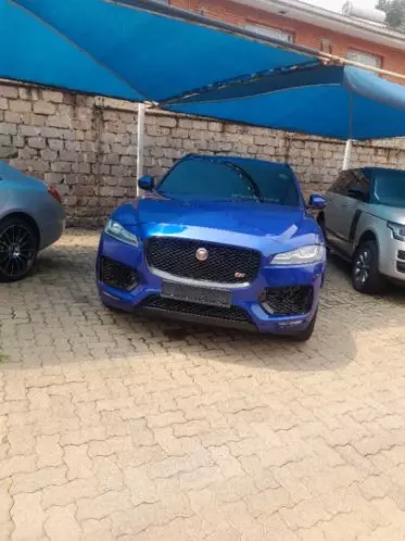 Jaguar F-Pace