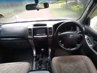 Toyota Landcruiser Prado