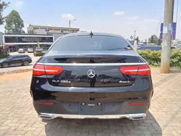 Mercedes-Benz GLE 350