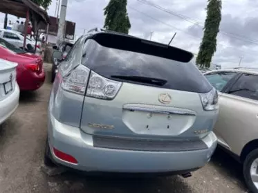 Lexus RX 330