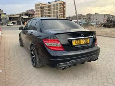 Mercedes-Benz C 200