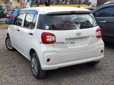 Daihatsu Boon 