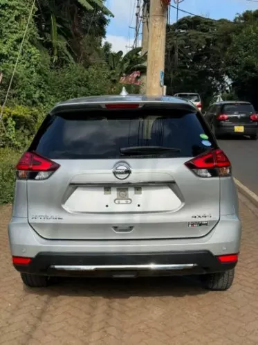 Nissan X- trail