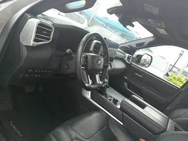 Toyota Tundra