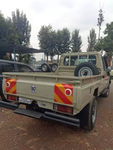 Toyota Land Cruiser Pick Up
