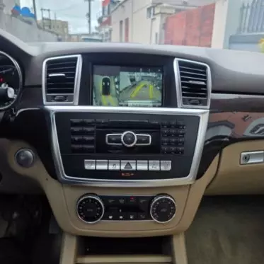 Mercedes-Benz ML 350