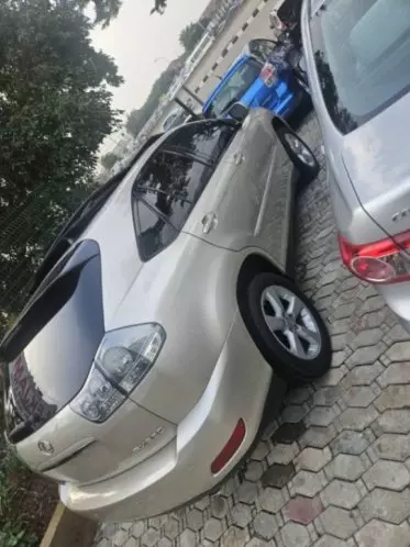 Lexus RX 330