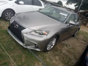 Lexus IS 250