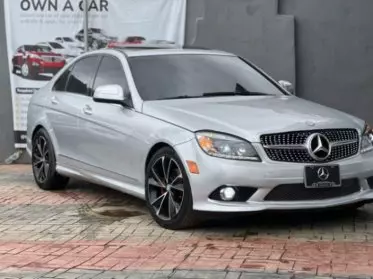 Mercedes-Benz C 300