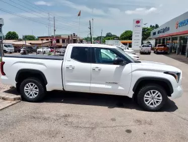 Toyota Tundra