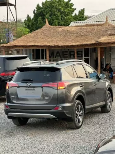 Toyota RAV 4