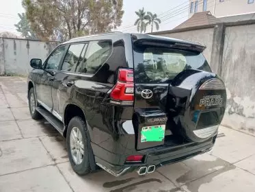 Toyota Landcruiser Prado