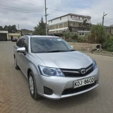 Toyota Fielder 