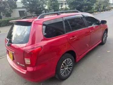 Toyota Fielder 