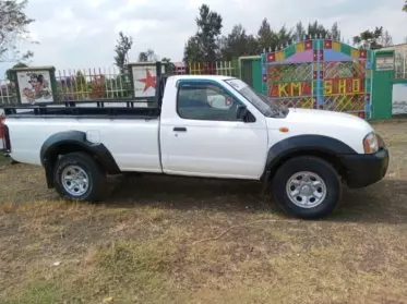 Nissan PickUp