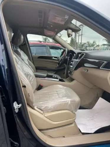 Mercedes-Benz ML 350
