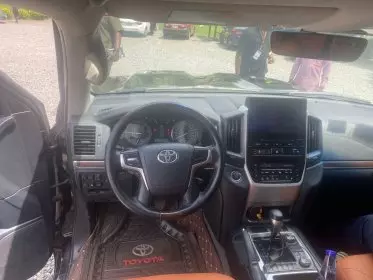 Toyota Land Cruiser GXR
