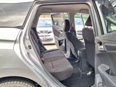 Honda Fit shuttle hybrid