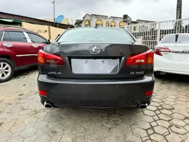 Lexus IS 250