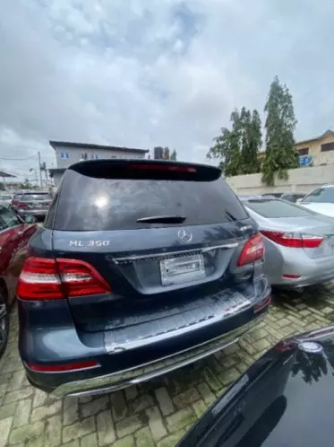 Mercedes-Benz ML 350