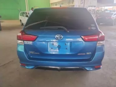 Toyota Fielder hybrid