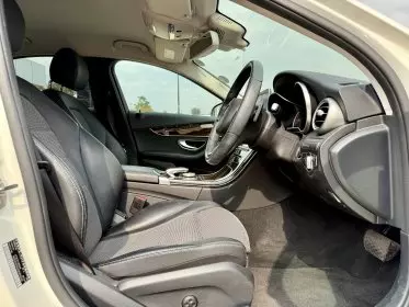 Mercedes-Benz C200