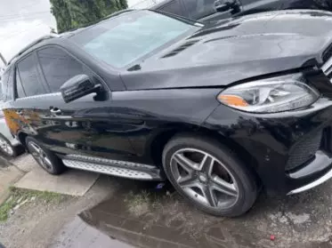 Mercedes-Benz GLE 350