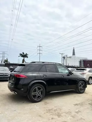 Mercedes-Benz GLE 350