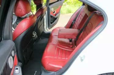 Mercedes-Benz C220