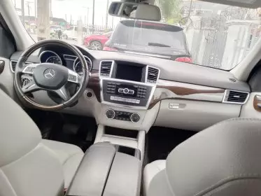 Mercedes-Benz ML 350