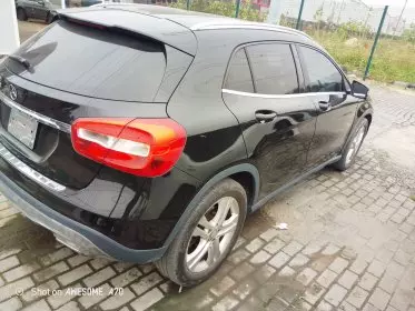 Mercedes-Benz GLA 250