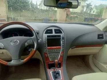 Lexus ES 350