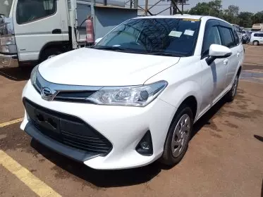 Toyota Fielder 