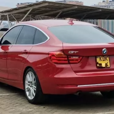 BMW 320i
