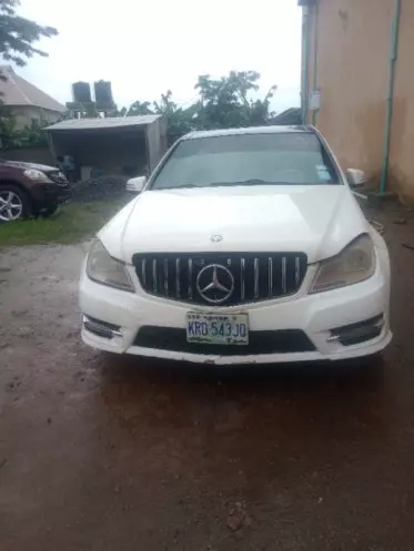 Mercedes-Benz C 350