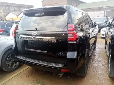 Toyota Landcruiser Prado