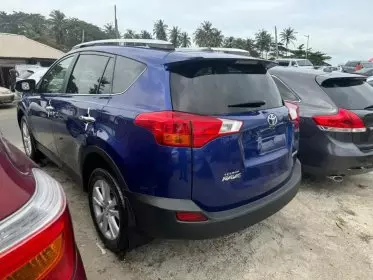 Toyota RAV 4