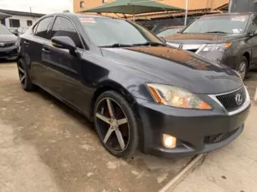 Lexus IS 250