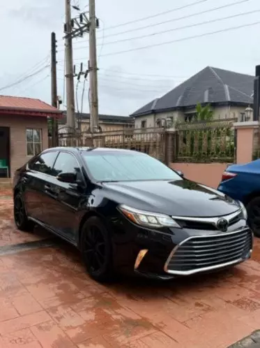 Toyota Avalon