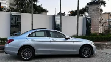Mercedes-Benz C 300