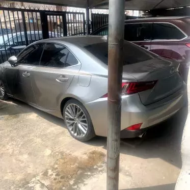 Lexus IS 300