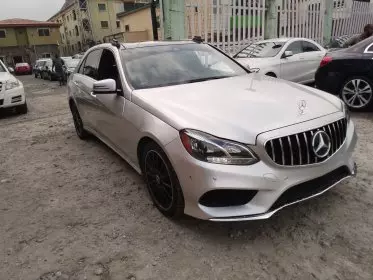 Mercedes-Benz E 350