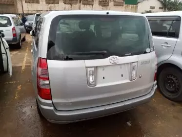 Toyota Succeed