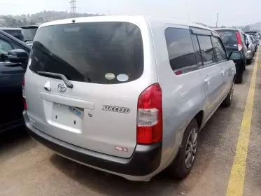 Toyota Succeed